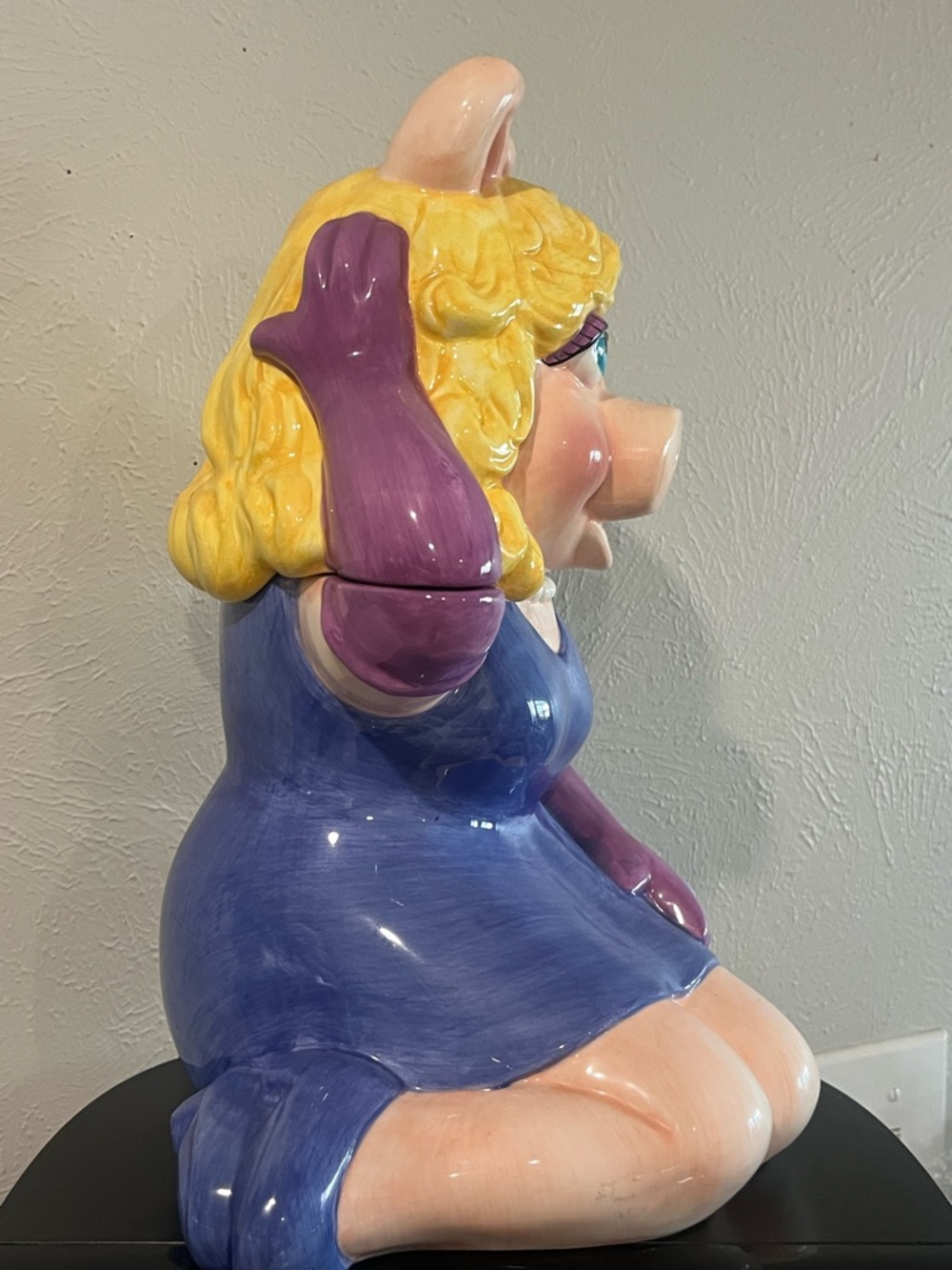 Ceramic Pig Figurine Cookie Jar in Purple Dress - Picture 2 of 4